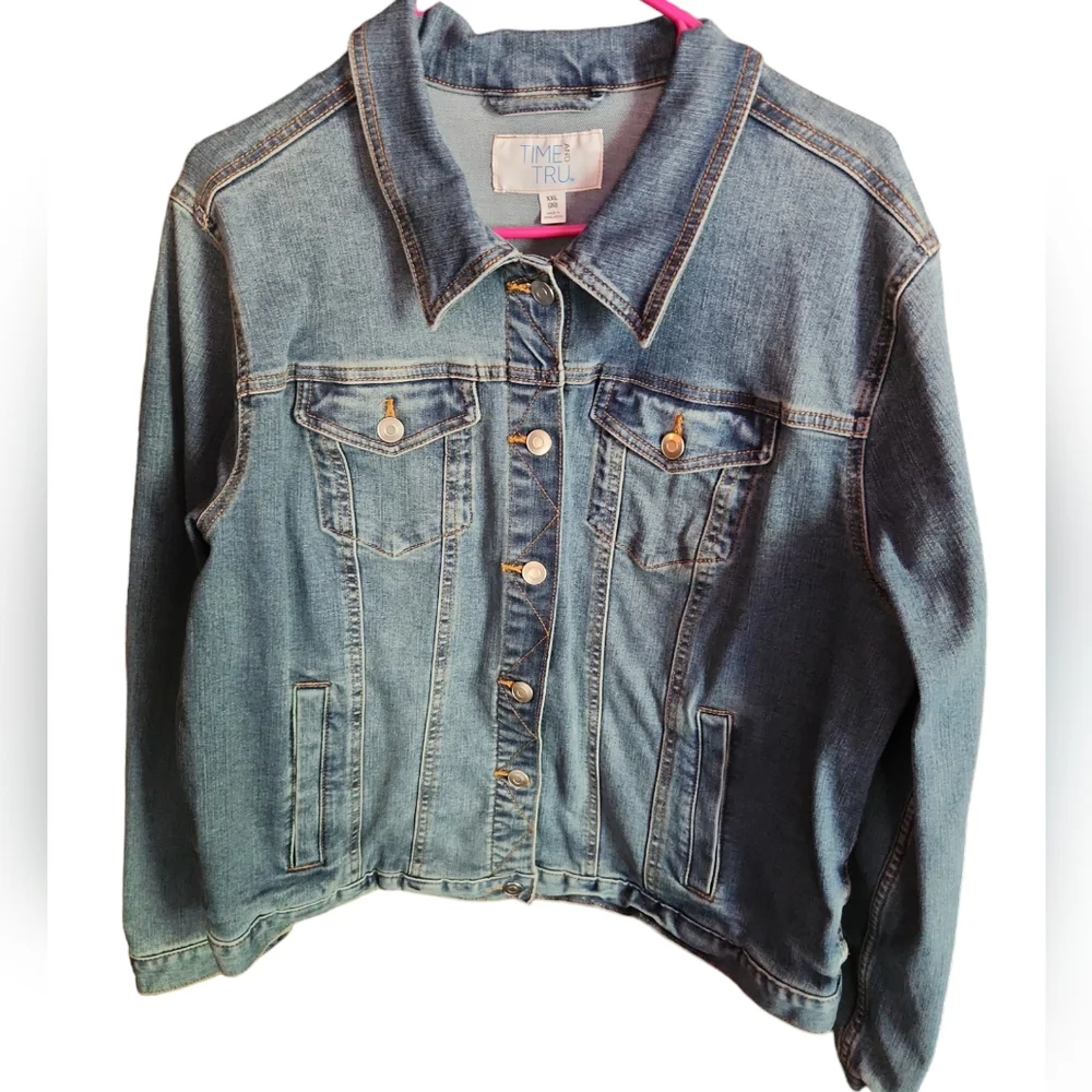 Time and Tru Denim Jacket - Picture 1 of 4